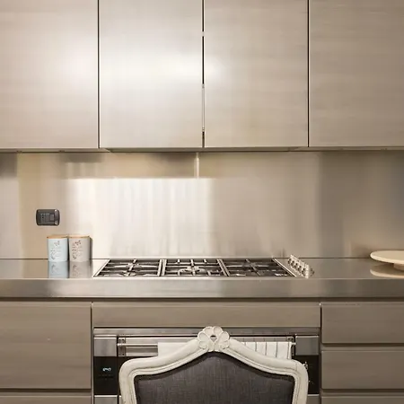Amazing 4 Bedrooms With Garden Апартаменты