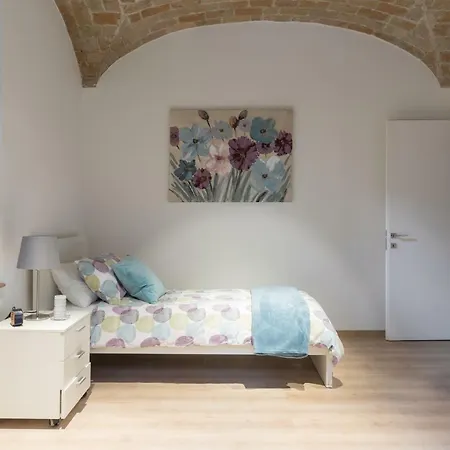Amazing 4 Bedrooms With Garden Róma