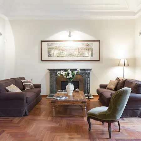 Amazing 4 Bedrooms With Garden Apartman *