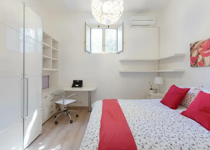 Amazing 4 Bedrooms With Garden Апартаменты